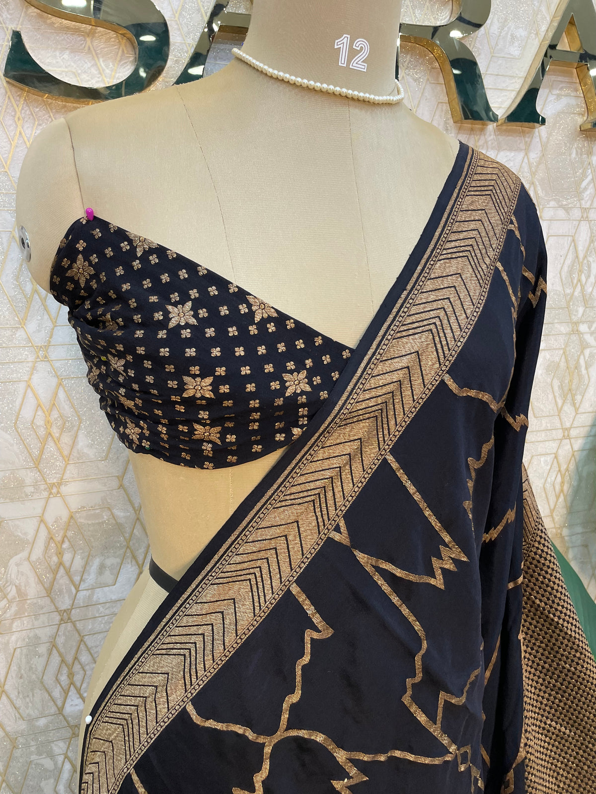 Black Pure Banarasi Crepe Saree 03