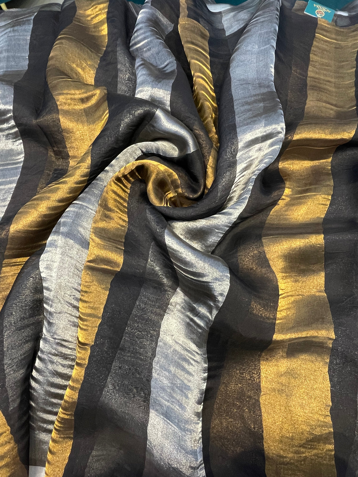 Black Pure Tissue Stripes Saree 11