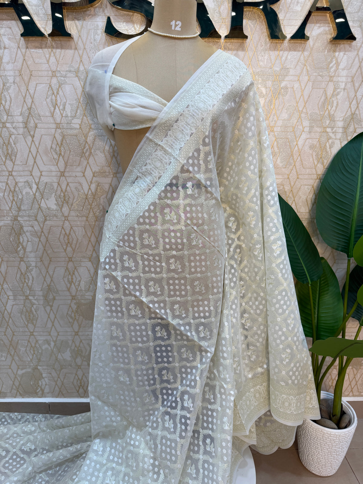 White Kora Jamdani Saree 204