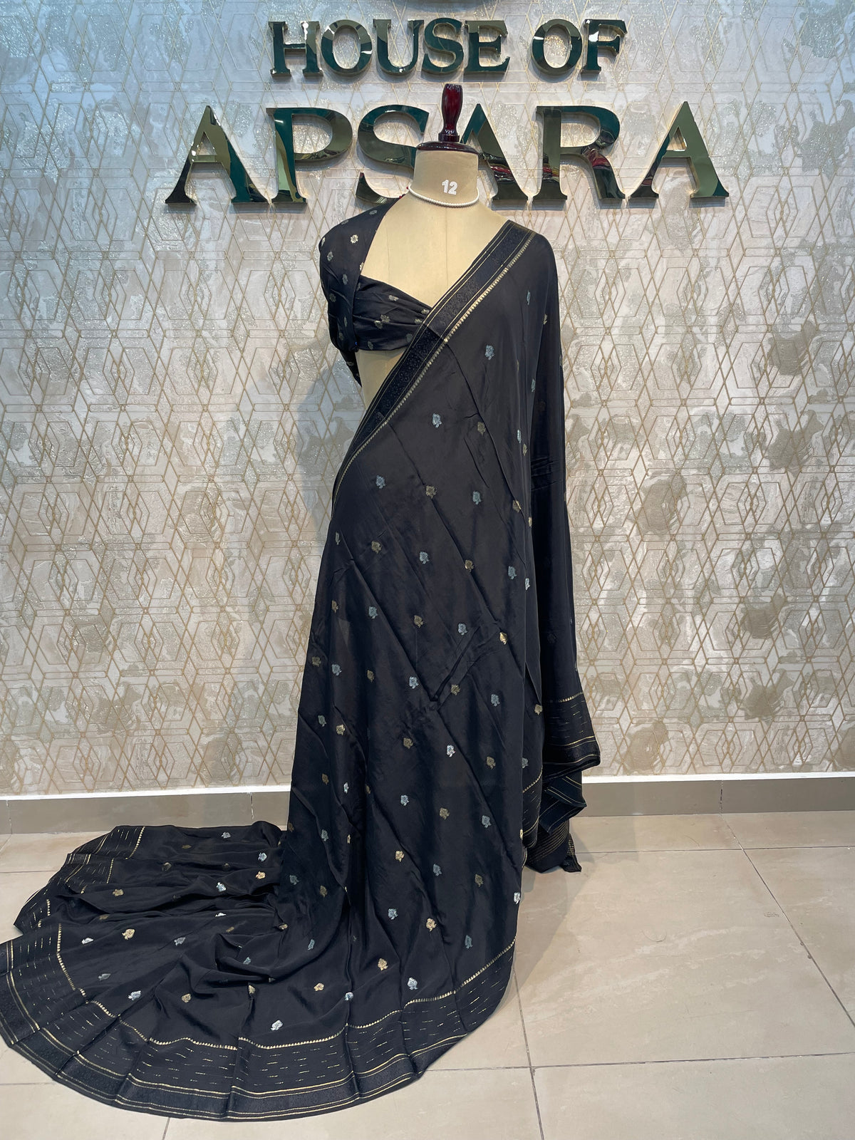 Black Chinnon Crepe Saree 44