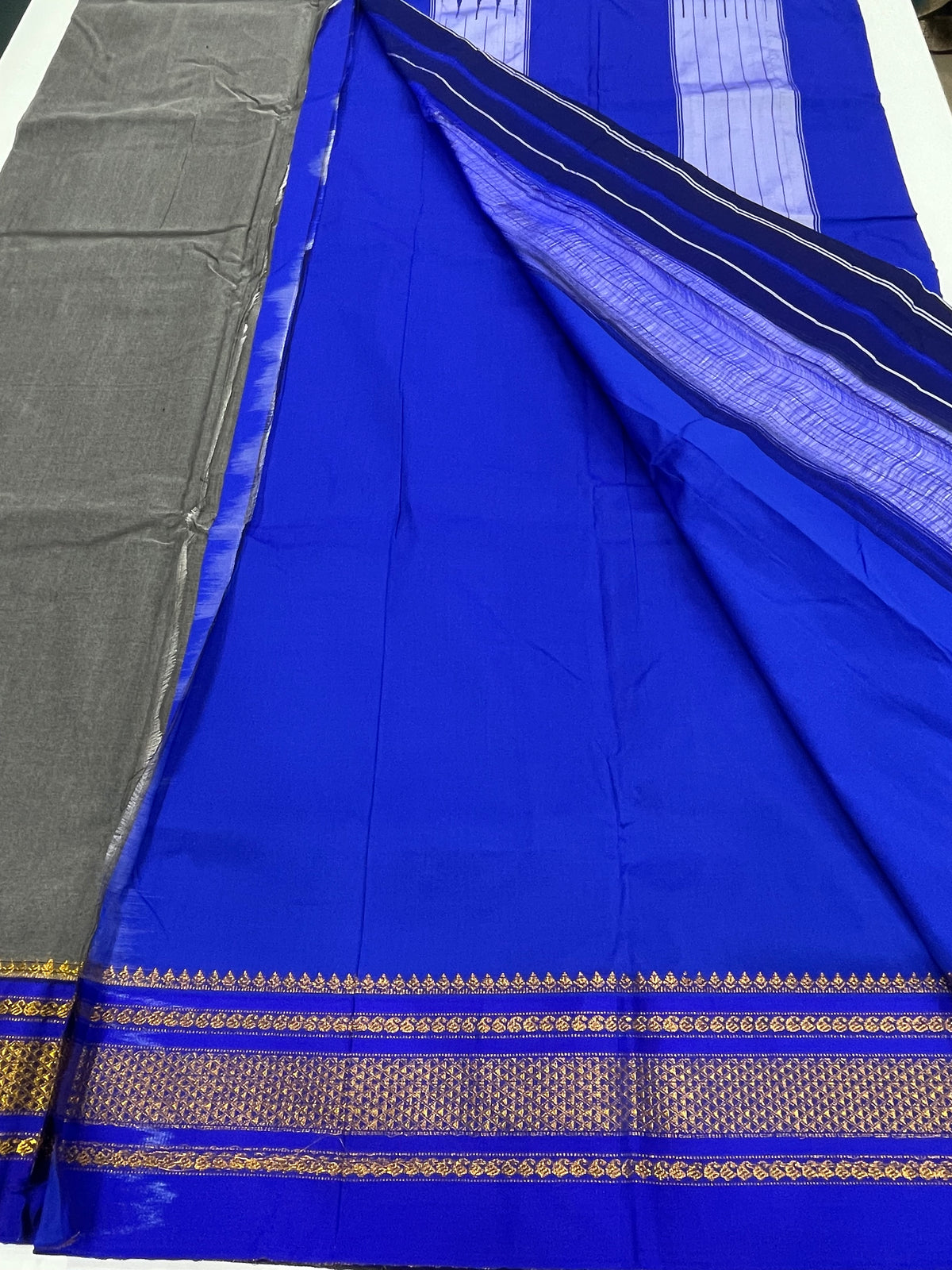 Grey n Blue Cotton Silk Ilkal Saree 10