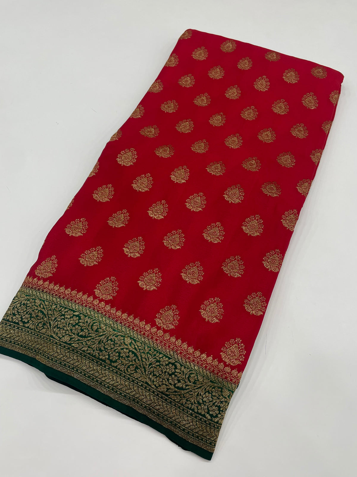 Red n Green Pure Banarasi Big Butta Crepe Saree 03