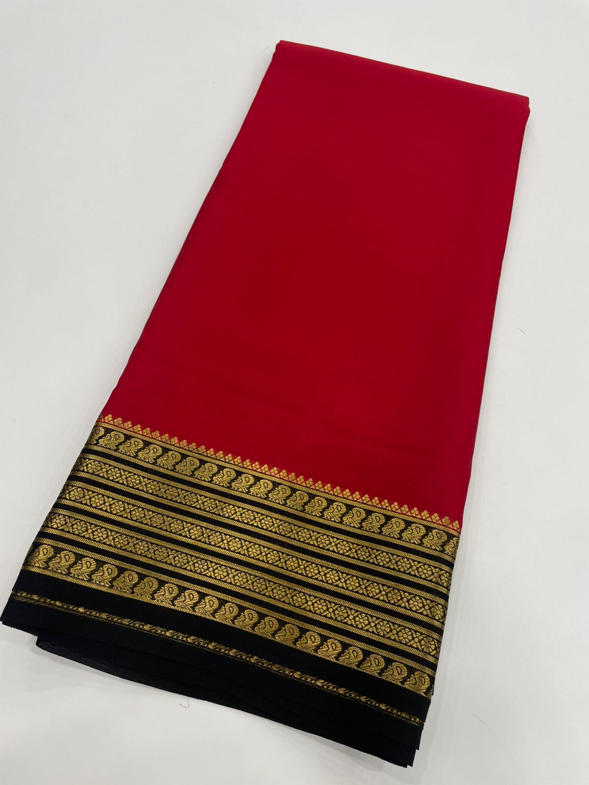 Red Pure Mysore Silk Crepe Saree 01