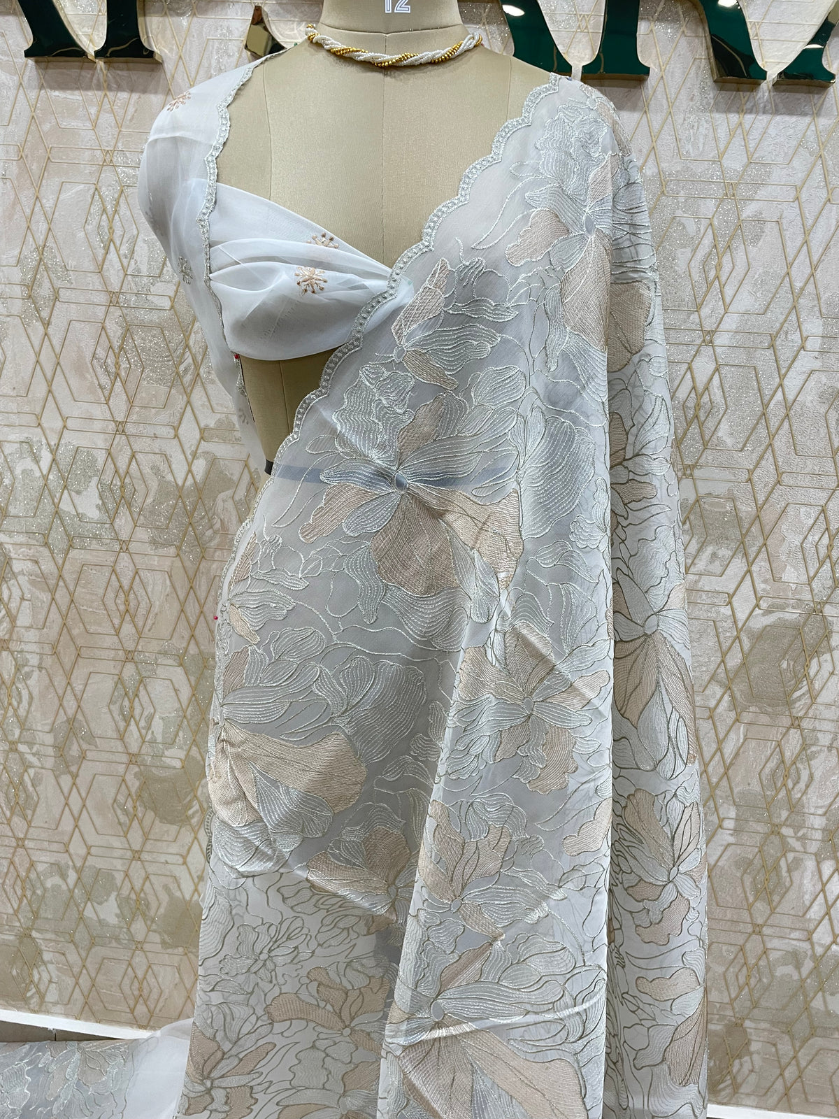 White Tissue Floral Embroidery Saree 29