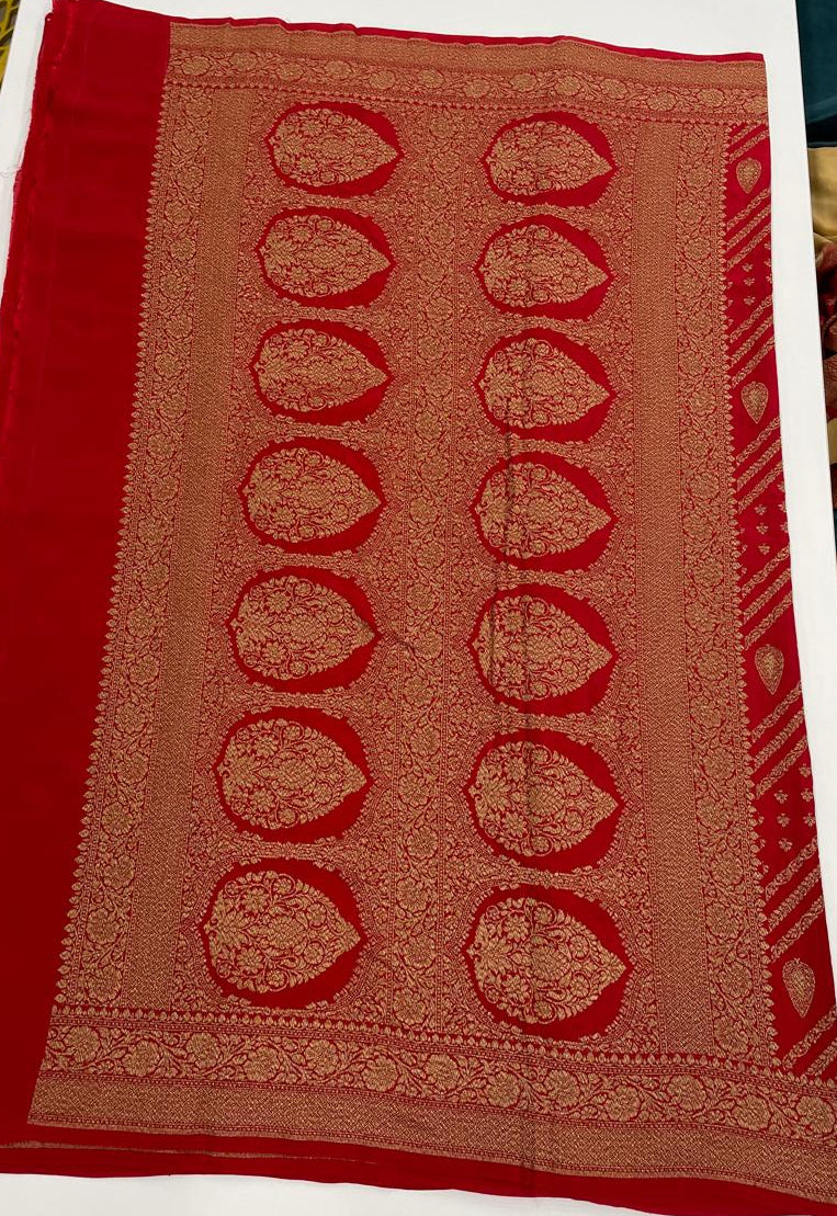 Red Pure Banarasi Crepe Self Saree 03