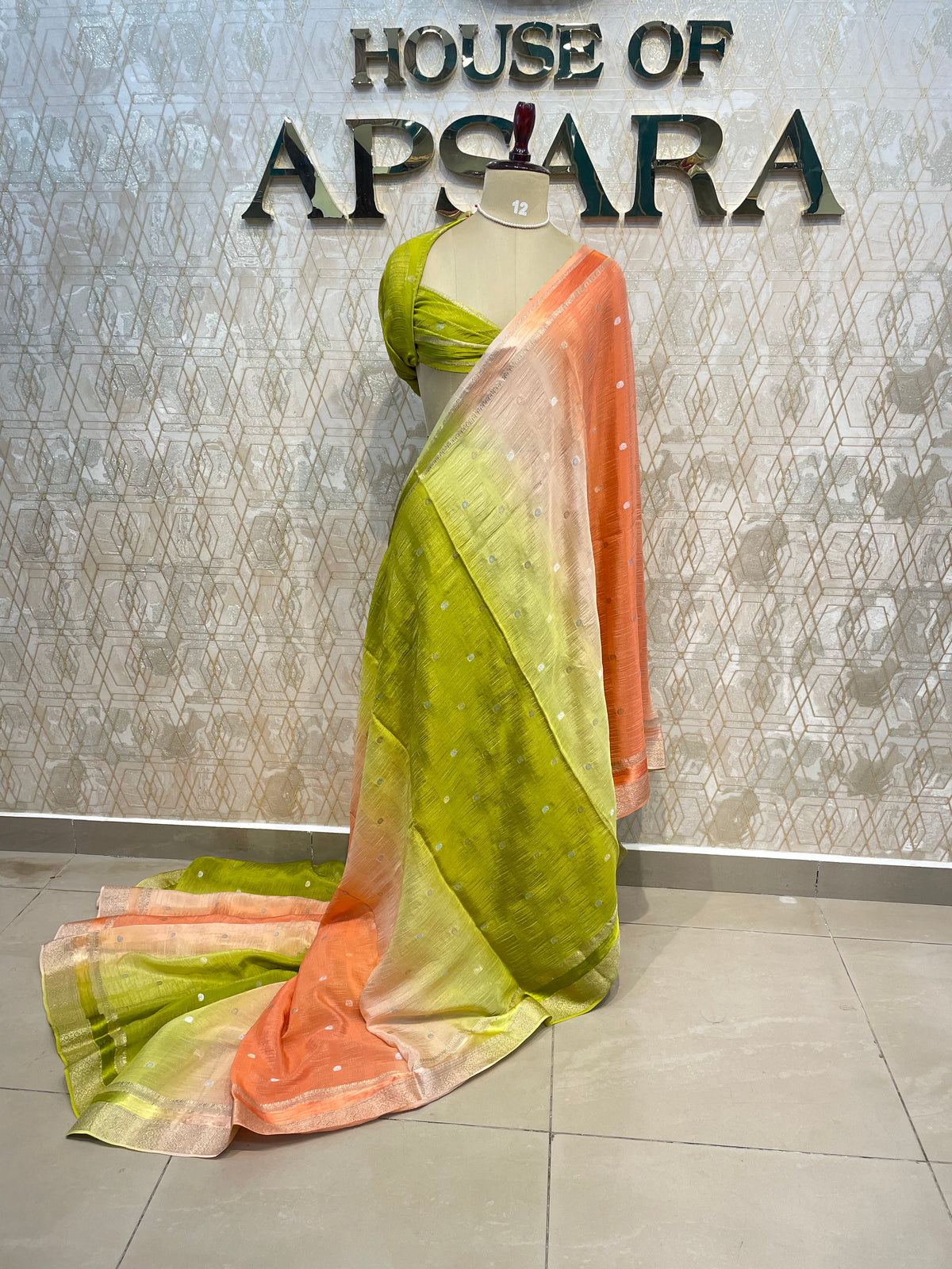 Green n Orange Wrinkle Chiffon Dual Shade Saree 65