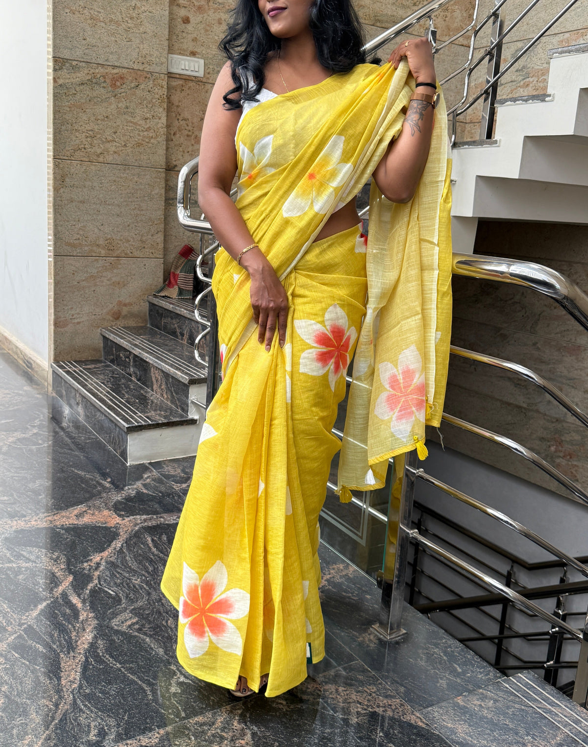 Yellow Lenin Cotton Floral Print Saree 19