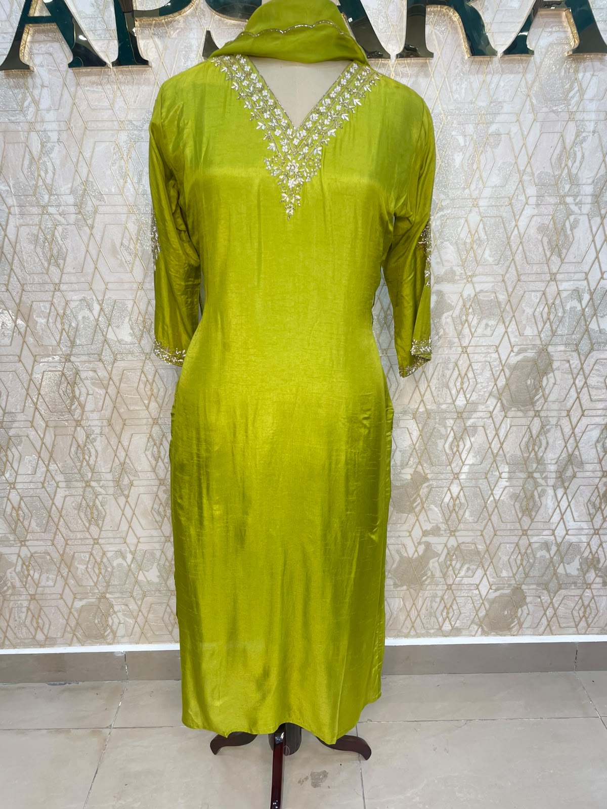 Green Mul Chanderi Straight Fit Kurtha 116