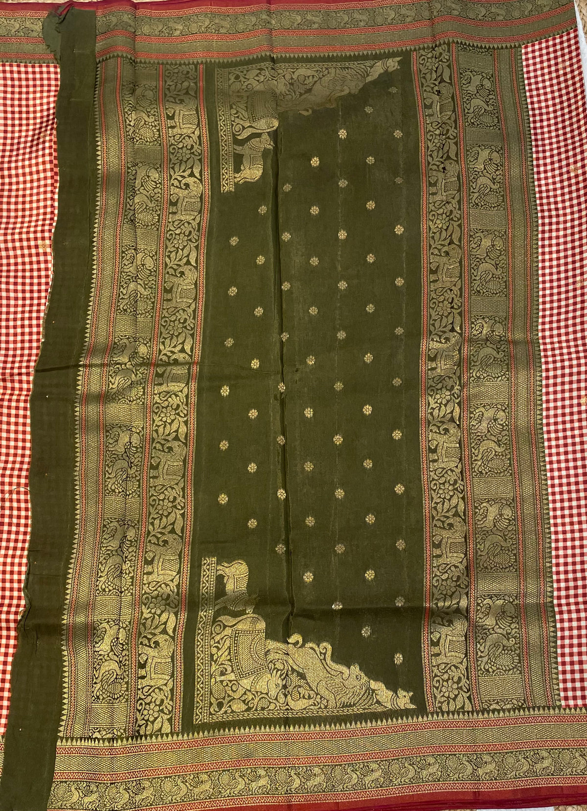 Red n Green Soft Silk Vintage Saree 300