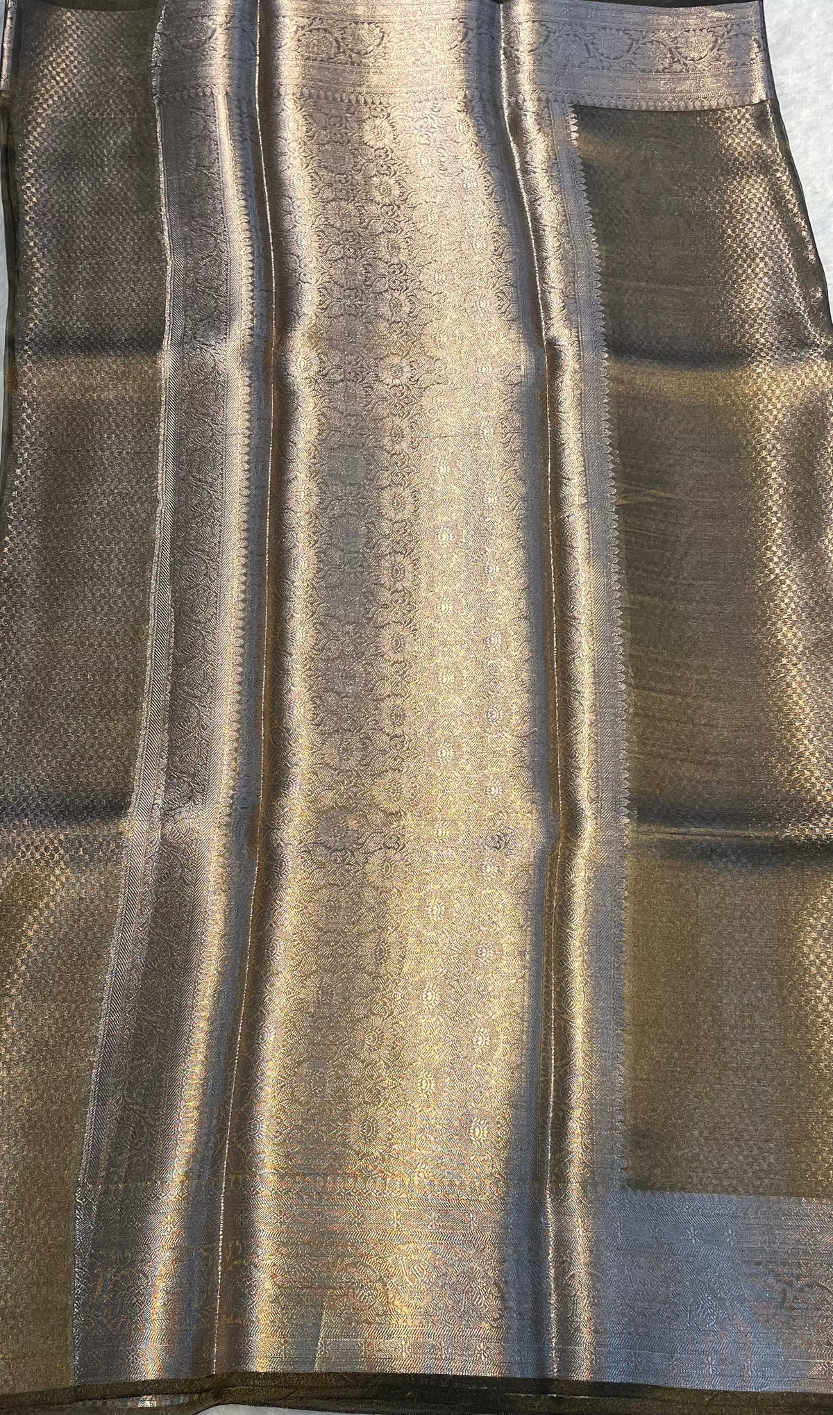 Antique Green Pure Tissue Organza Saree 11