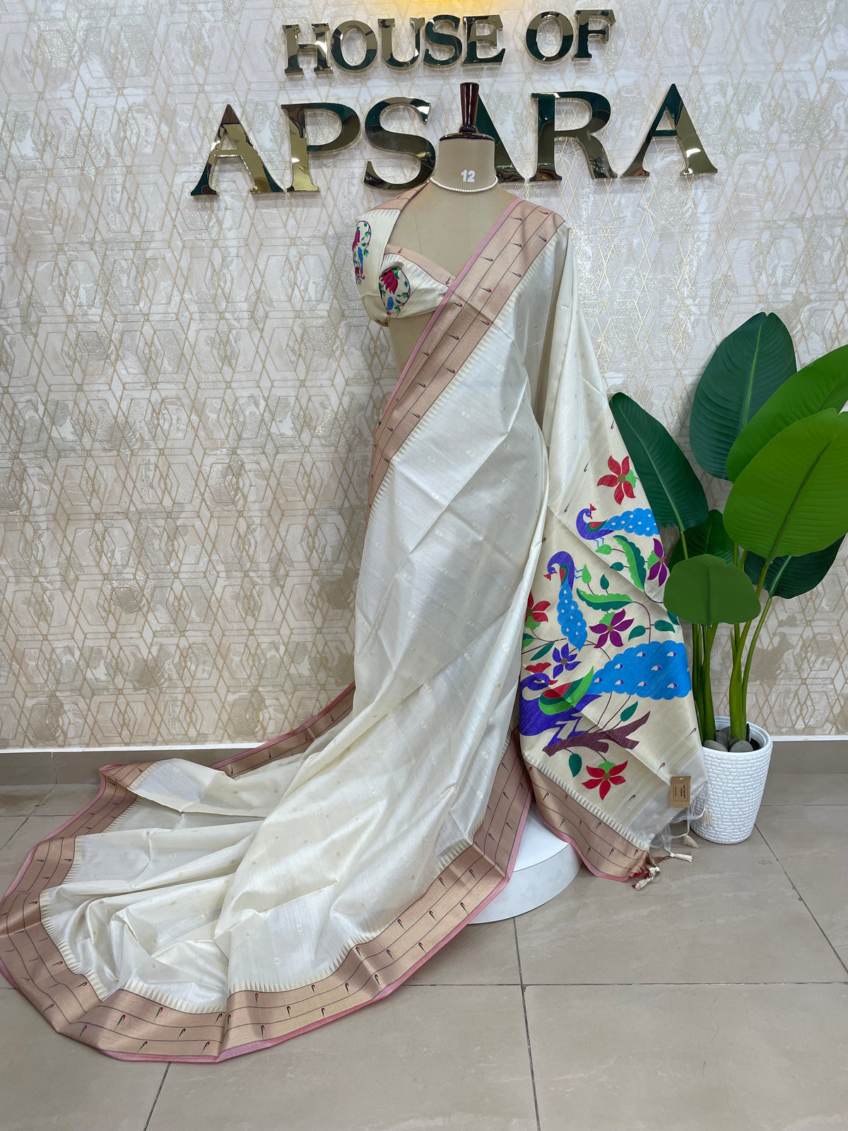 White Pink Raw Silk Paithani Work Saree 71
