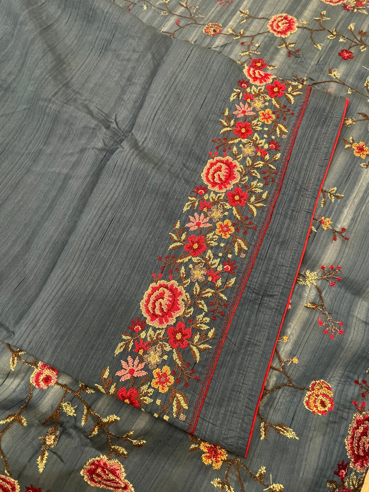 Blue Soft Tussur Petite Embroidery Saree 21