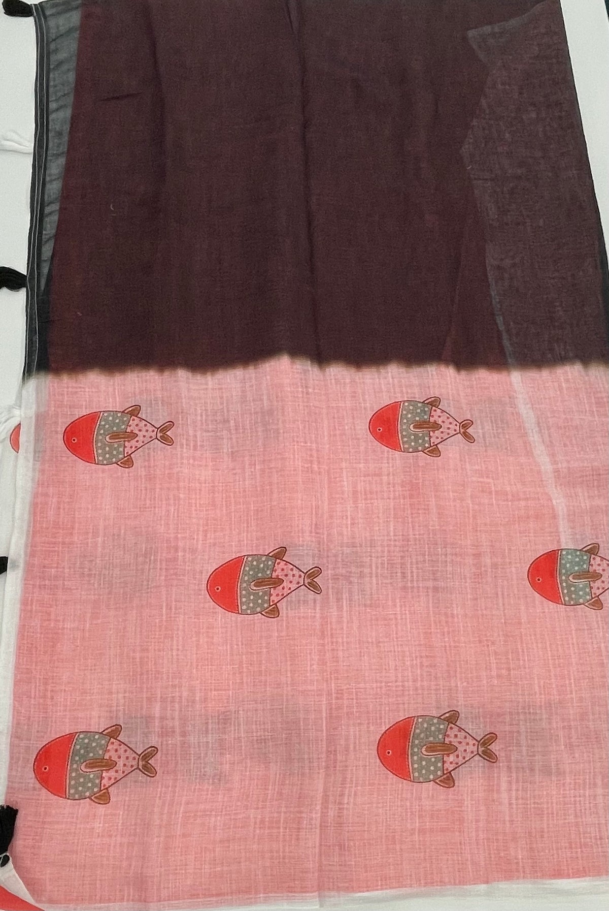 Black n White Lenin Cotton Floral Print Saree 19
