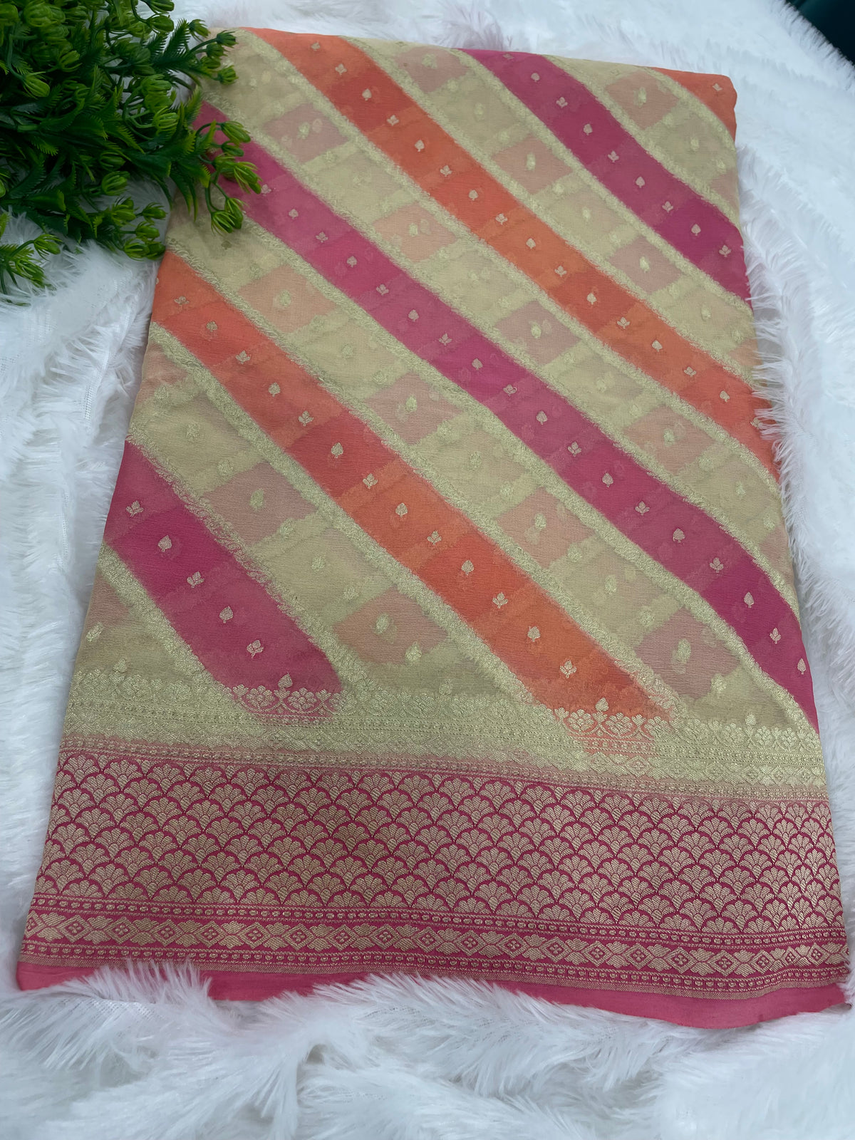 Cream n Pink Dual Shade Pure Khadi Rangkart Georgette Saree 04