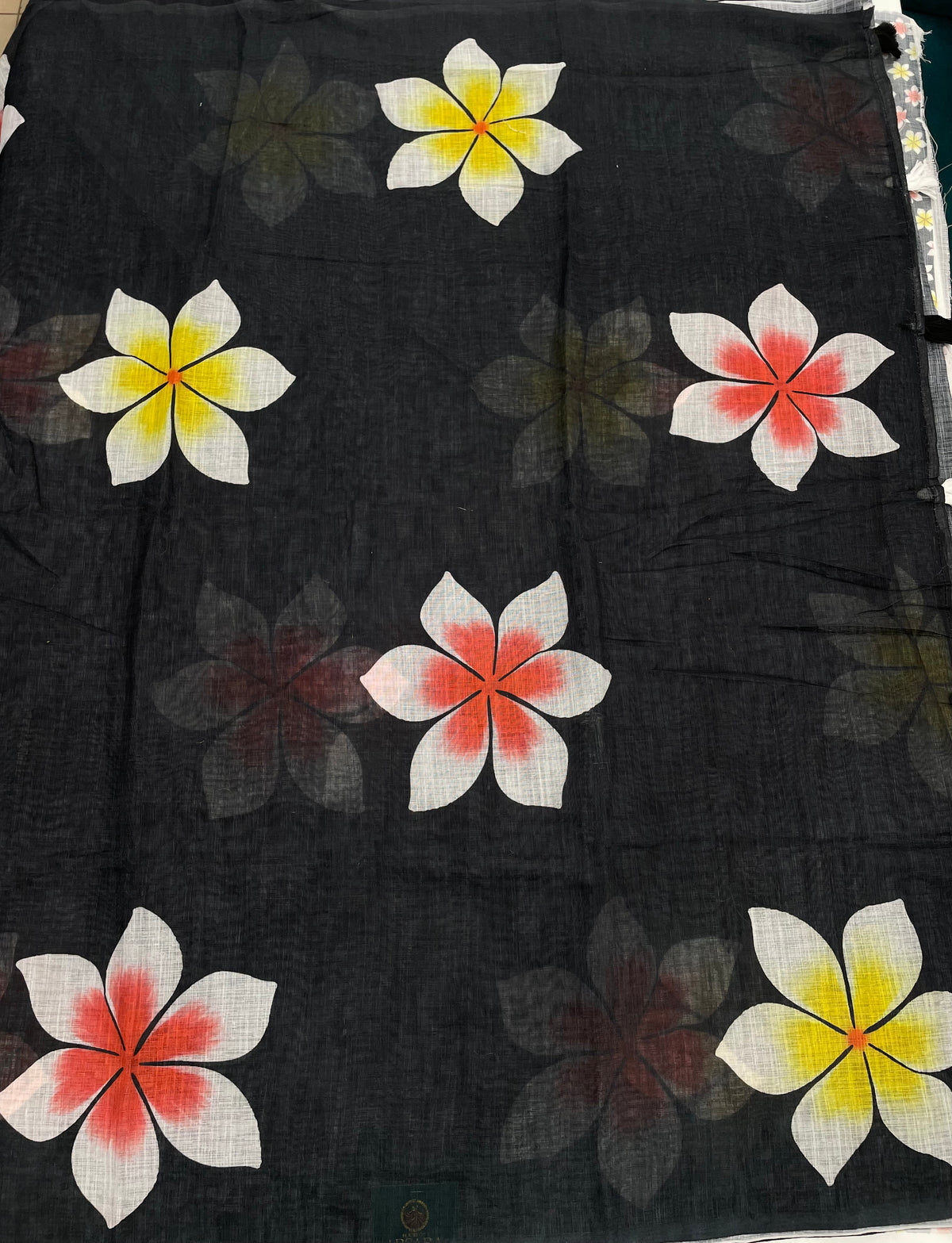 Black Lenin Cotton Floral Print Saree 19