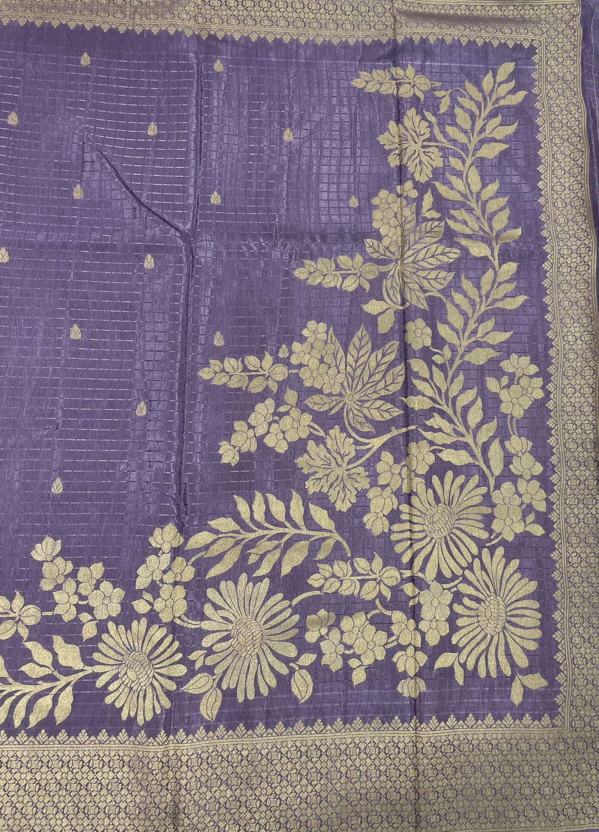 Lavender Banarasi Raw Silk Saree 32