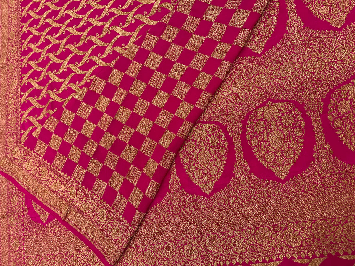 Pink Pure Banarasi Crepe Self Saree 03