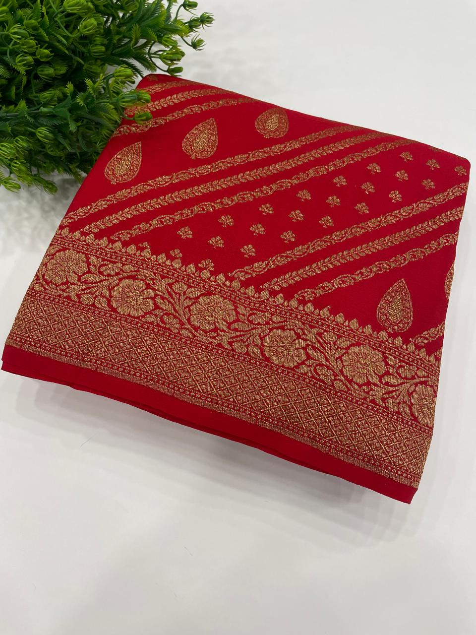 Red Pure Banarasi Crepe Self Saree 03