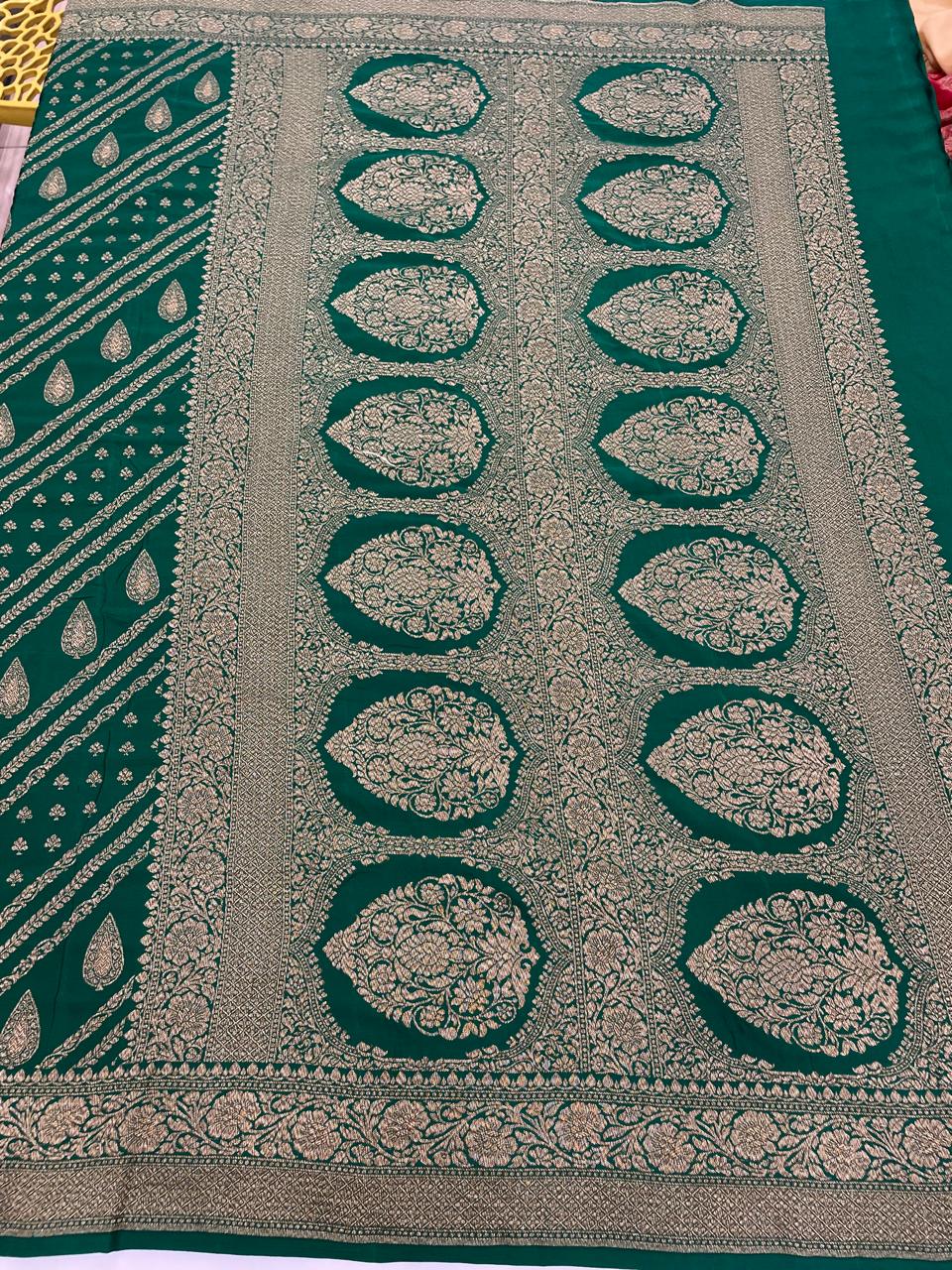 GreenPure Banarasi Crepe Self Saree 03