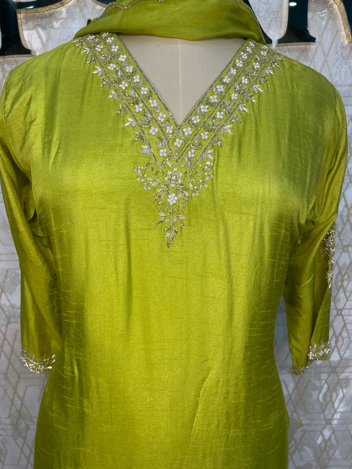 Green Mul Chanderi Straight Fit Kurtha 116