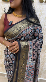 Black Dola Silk Mirror Work Saree 18