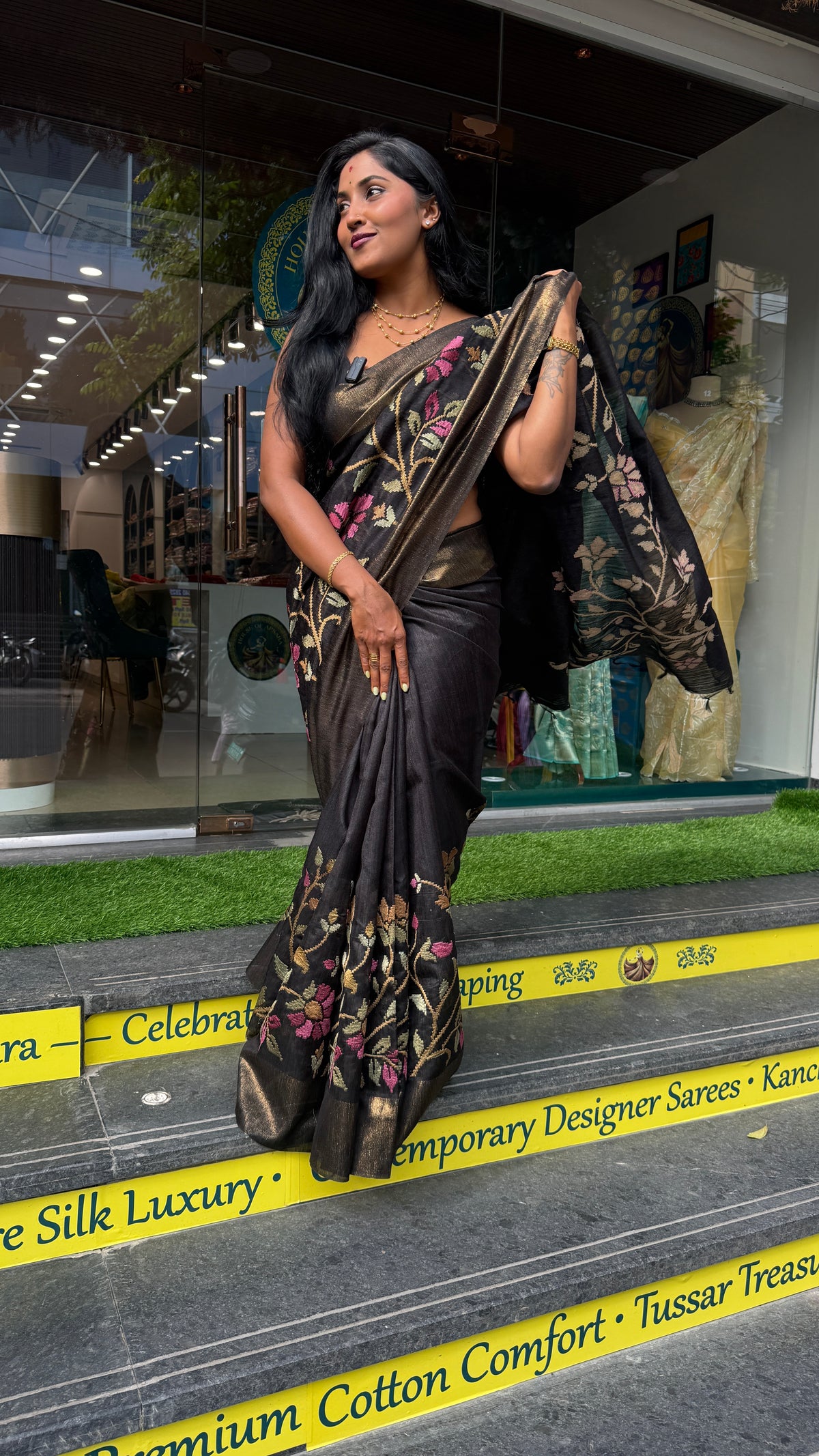 Black Tussur Petite Embroidery Saree 21