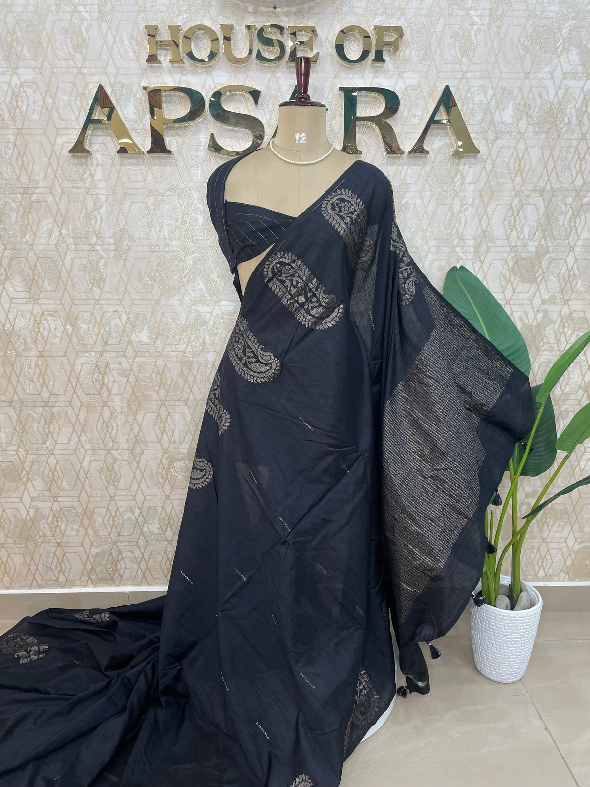 Black Banarasi Tussar Georgette Saree 307