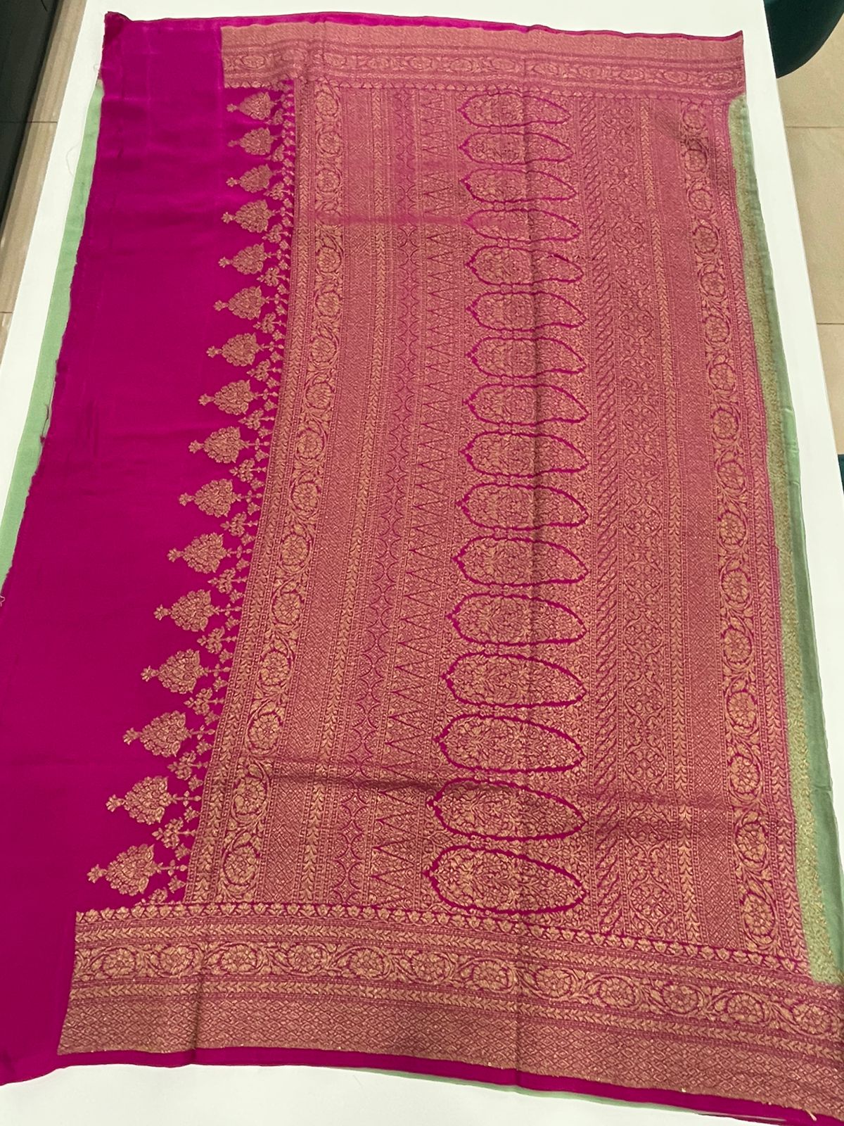 Pista Green Pure Banarasi Crepe Saree 03