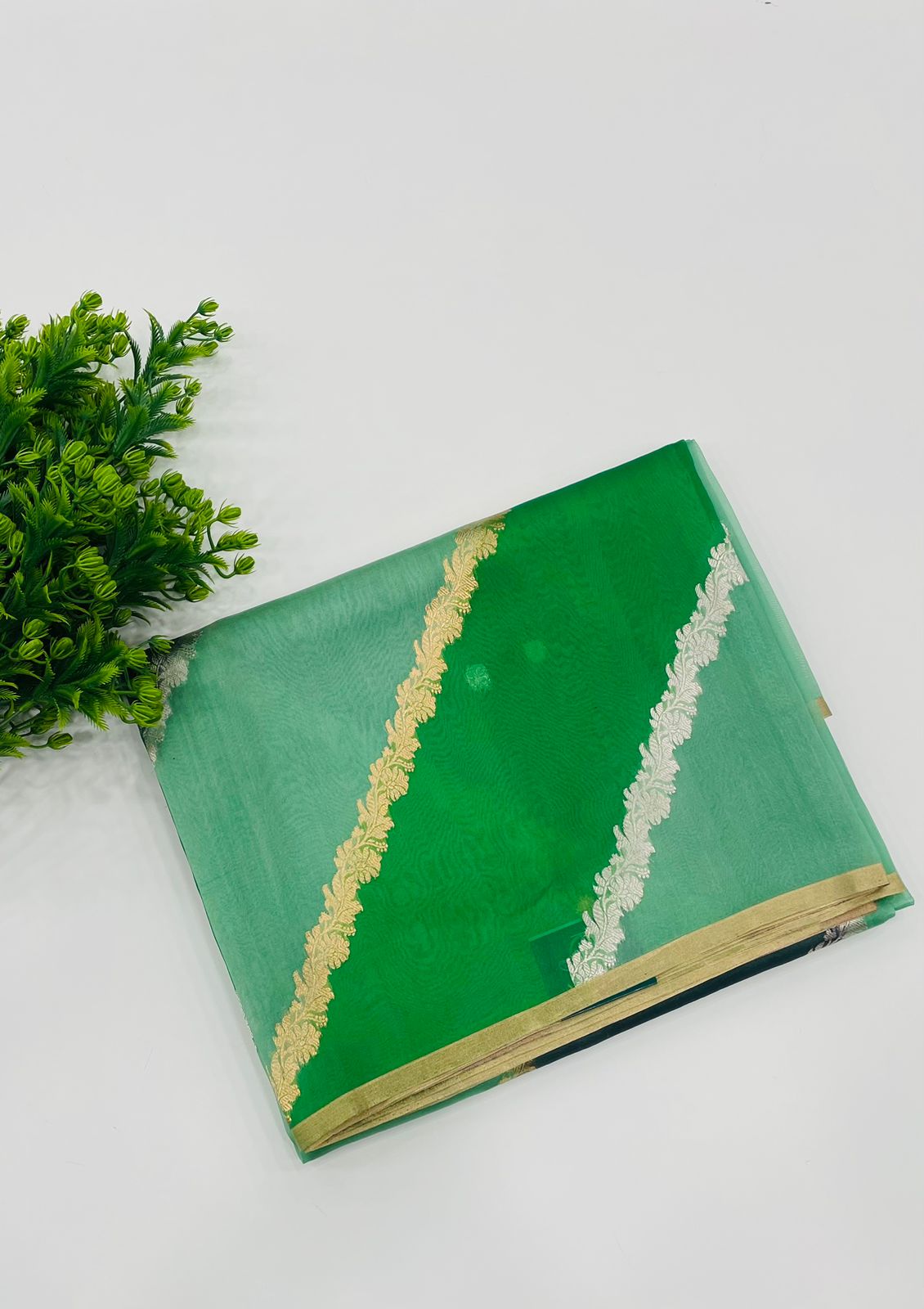 Green Pure Rangkart Kora Stripes Designer saree 02