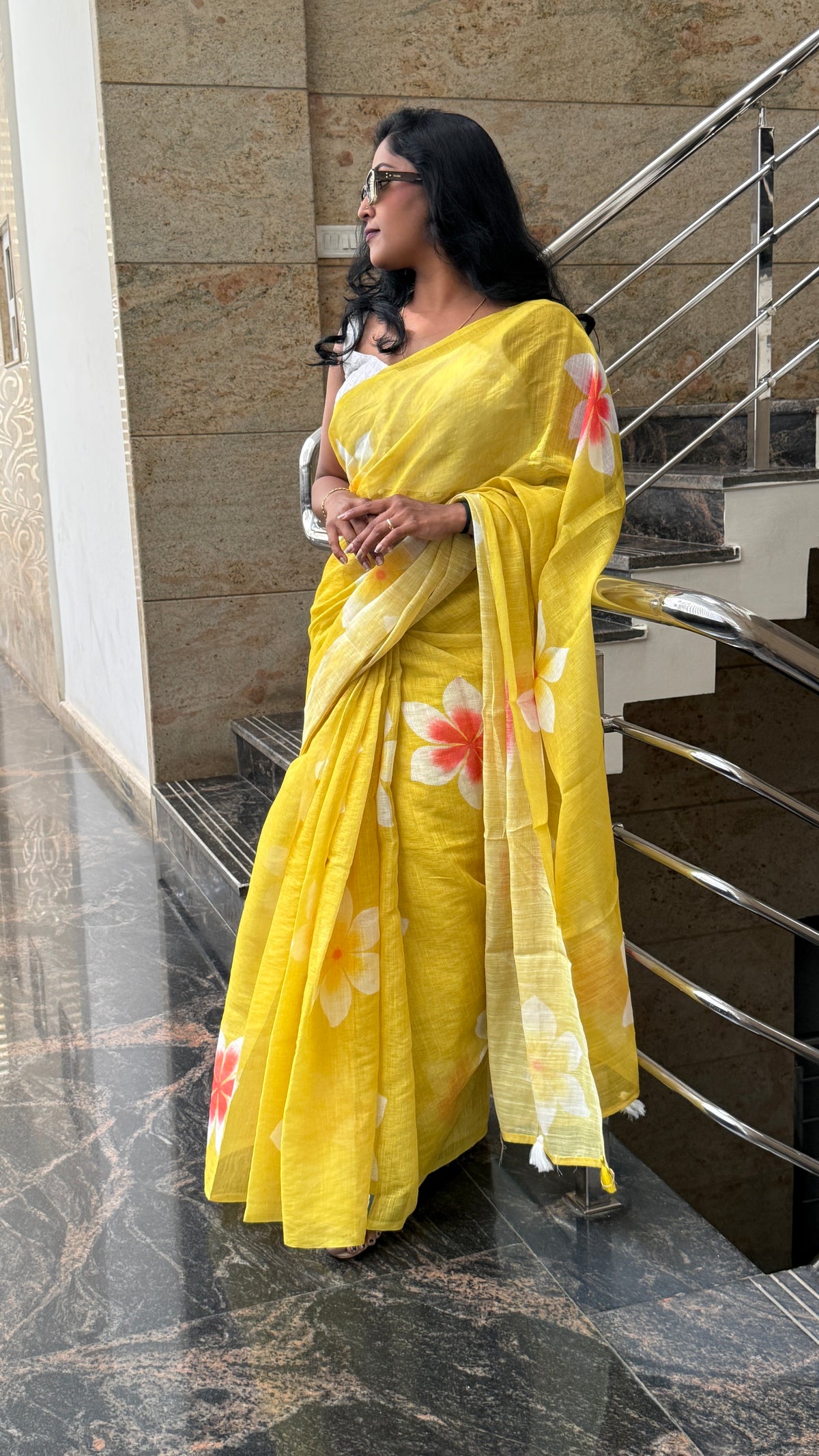 Yellow Lenin Cotton Floral Print Saree 19