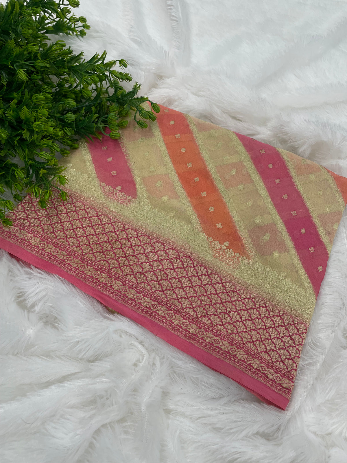Cream n Pink Dual Shade Pure Khadi Rangkart Georgette Saree 04