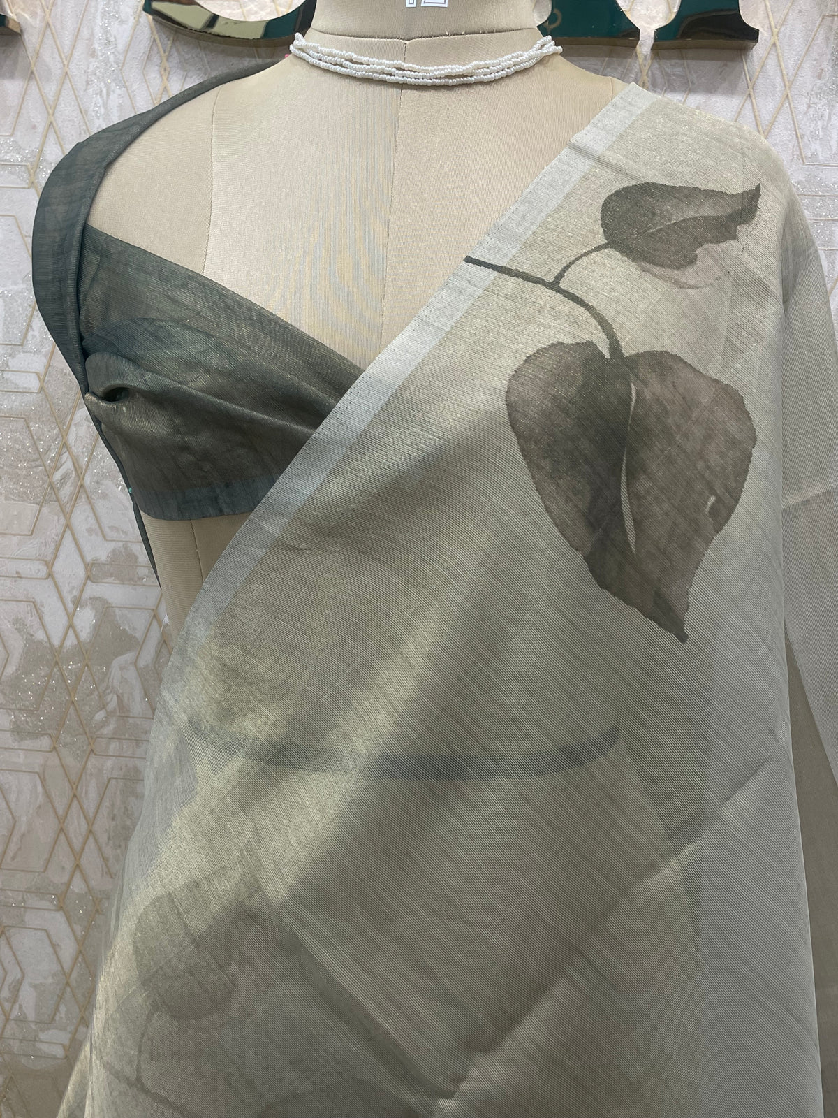 Grey n Green Tissue Floral Print Saree 35