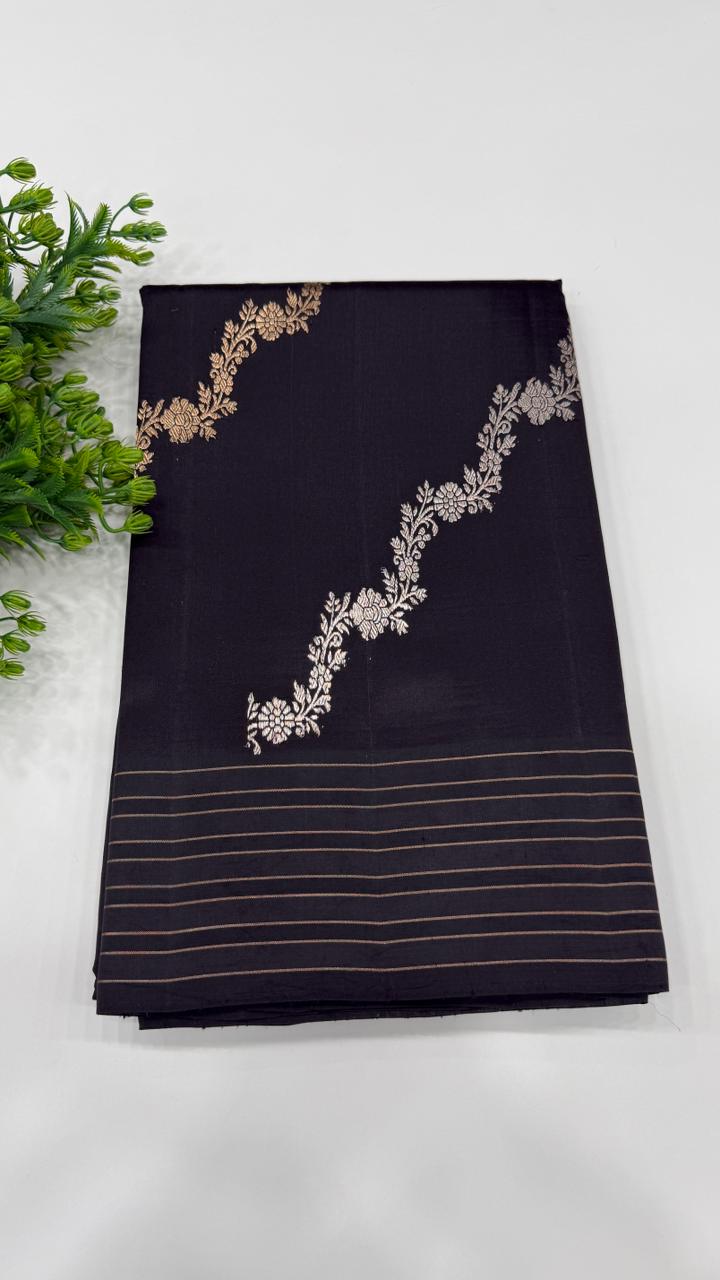 Black Pure Row Mango saree 02