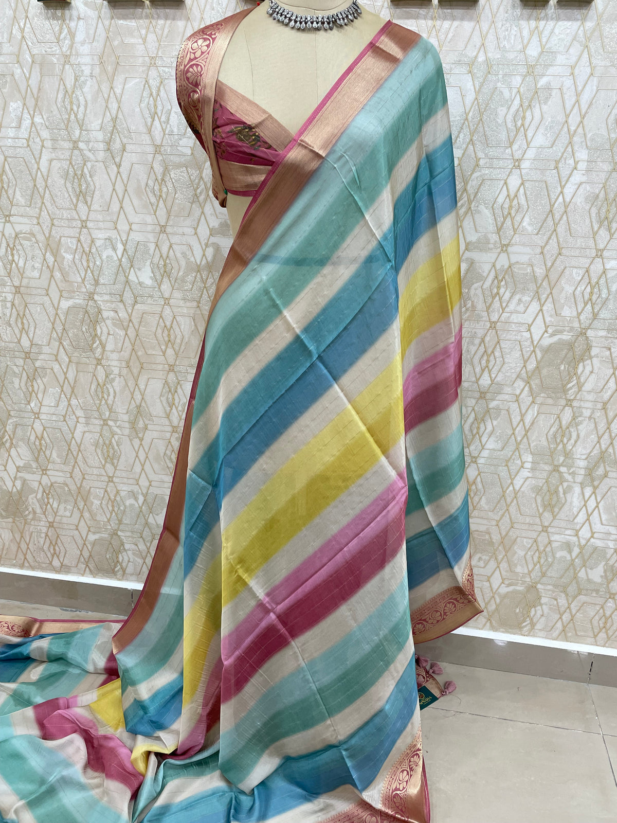 Pink Bombay Crepe Silk Saree 47