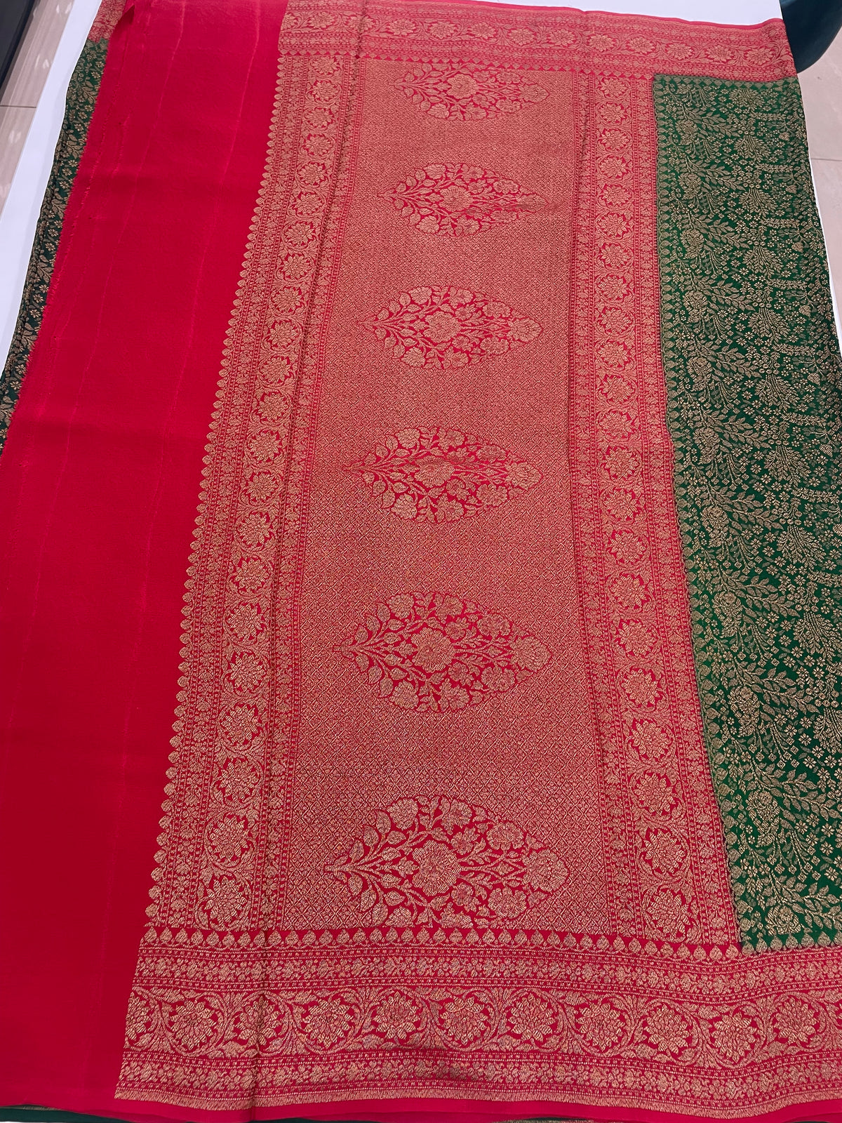 Green n Red Pure Khadi Banarasi Crepe Saree 06