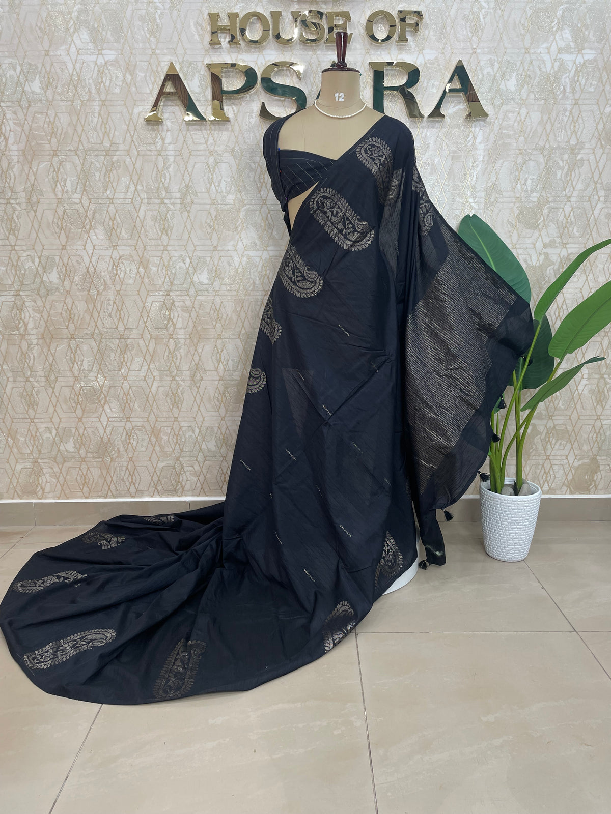 Black Banarasi Tussar Georgette Saree 307