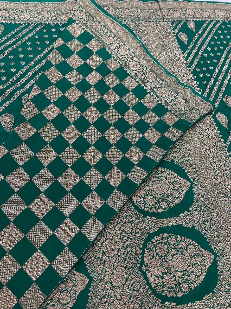 GreenPure Banarasi Crepe Self Saree 03
