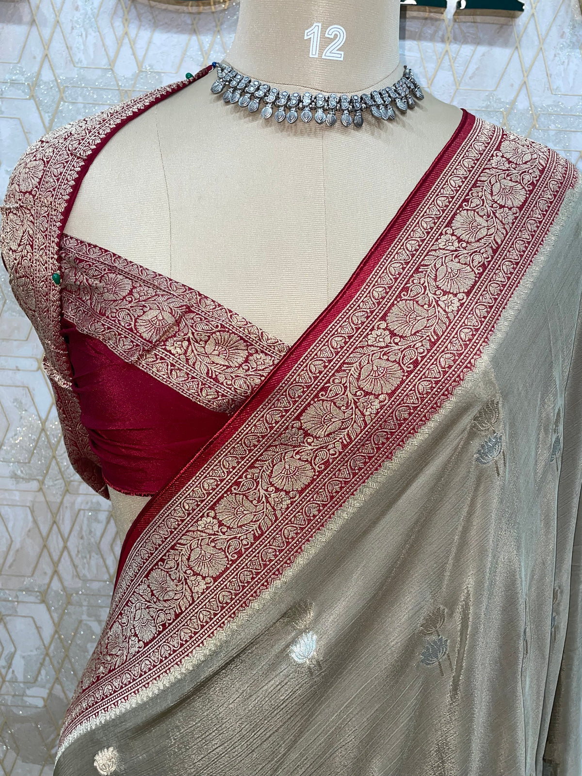Chicoo ChinonBanarasi Border Saree 24