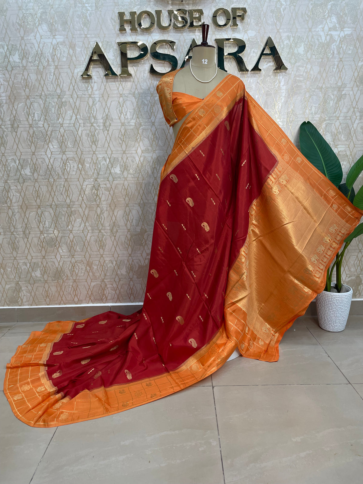 Red n Orange Dola Crepe Vintage Border Saree 310