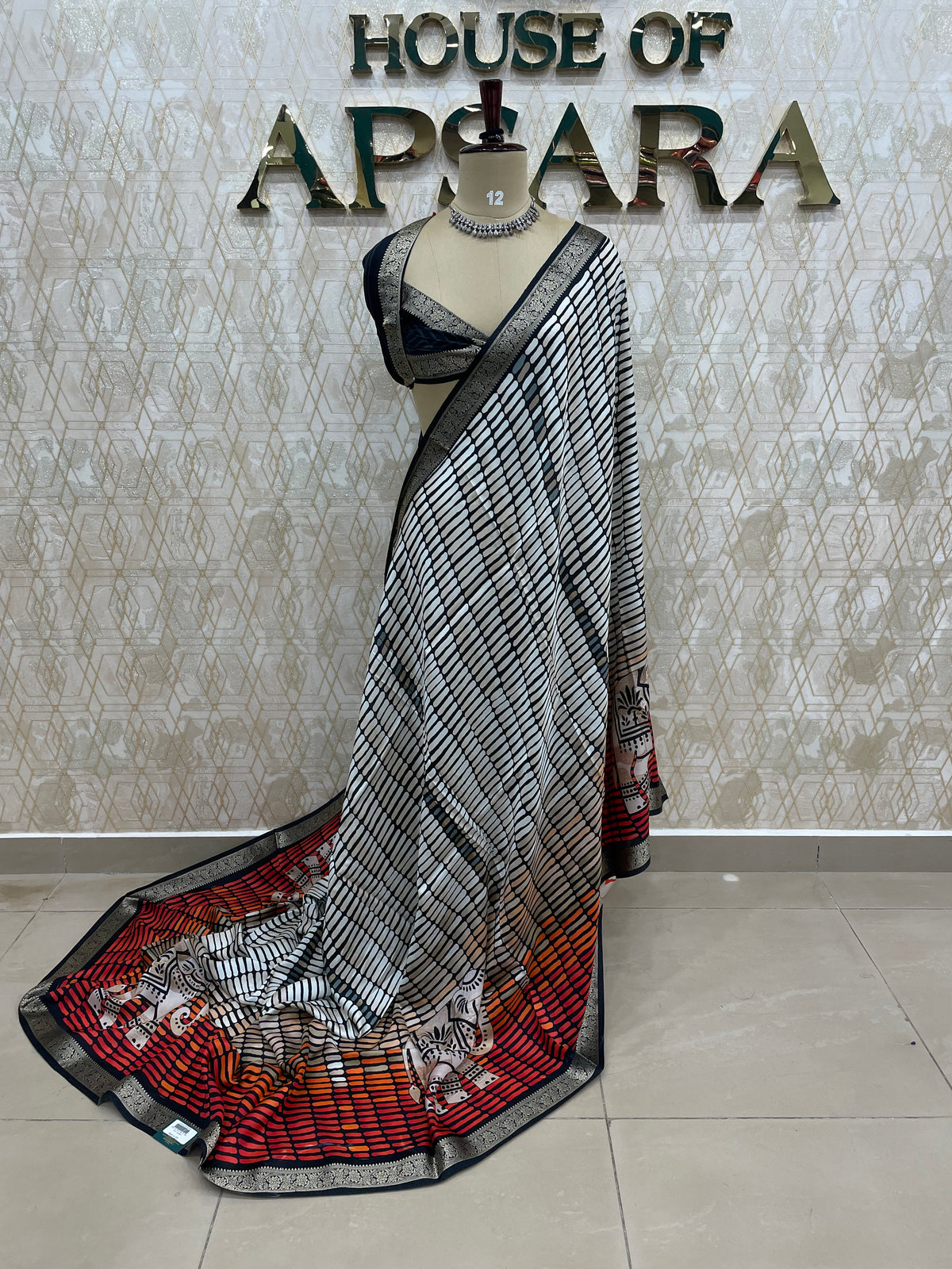 White n Black Soft Crepe Digital Print Saree 48