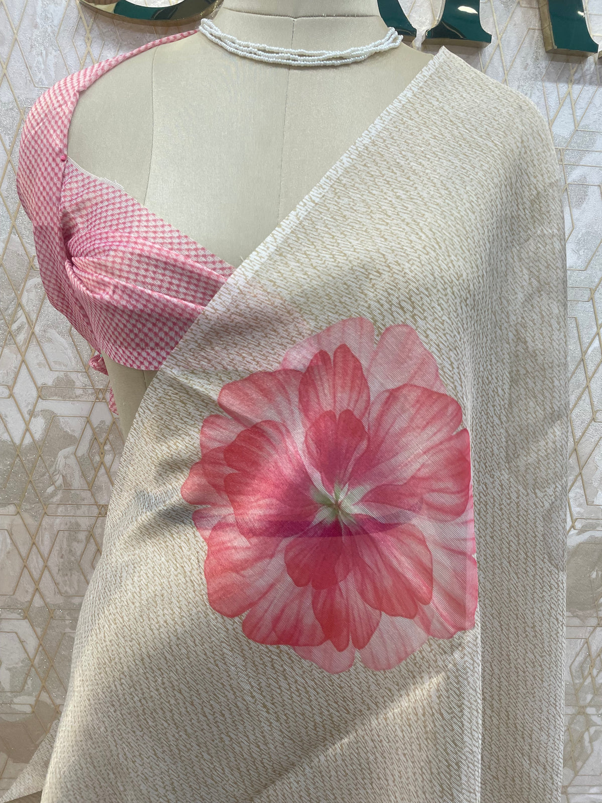 Cream n Pink Tissue Floral Print Saree 35