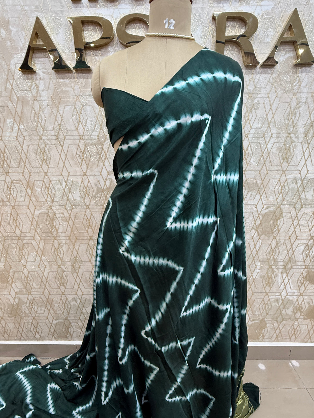 Bottle Green Pure Modal Silk Shibori Print Saree 05