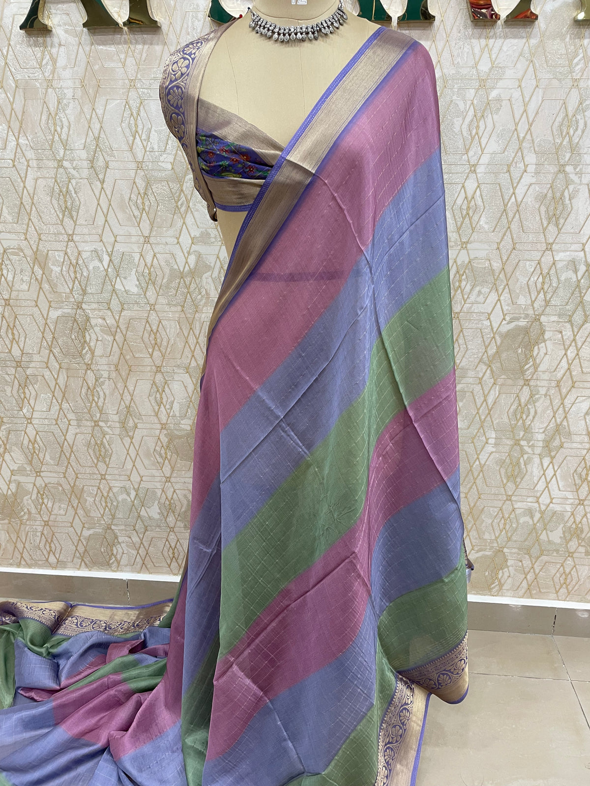 Blue Bombay Crepe Silk Saree 47