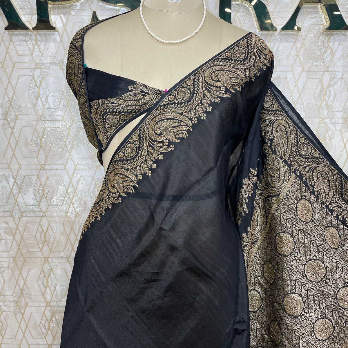 Black Banarasi Tussar Georgette Saree 308