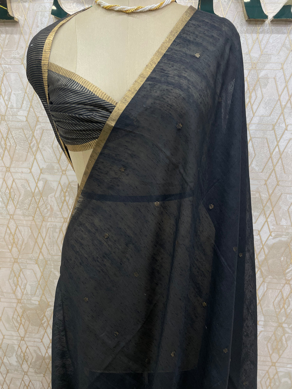 Black Jute Linen Sequence Saree 28