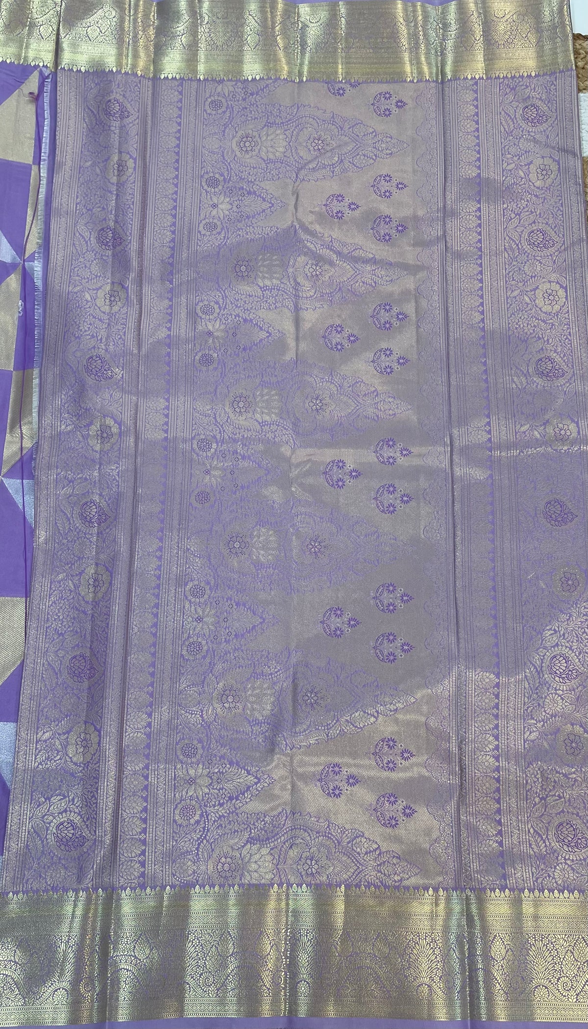 Lavender Semi Kanchi Tissue Saree 15