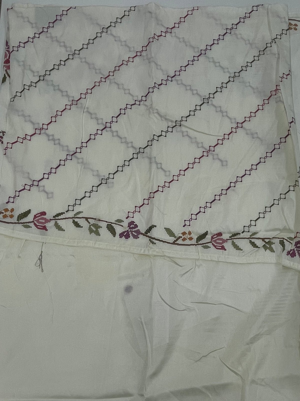 Cream Soft Tussur Cross Stitch Embroidery Saree 21