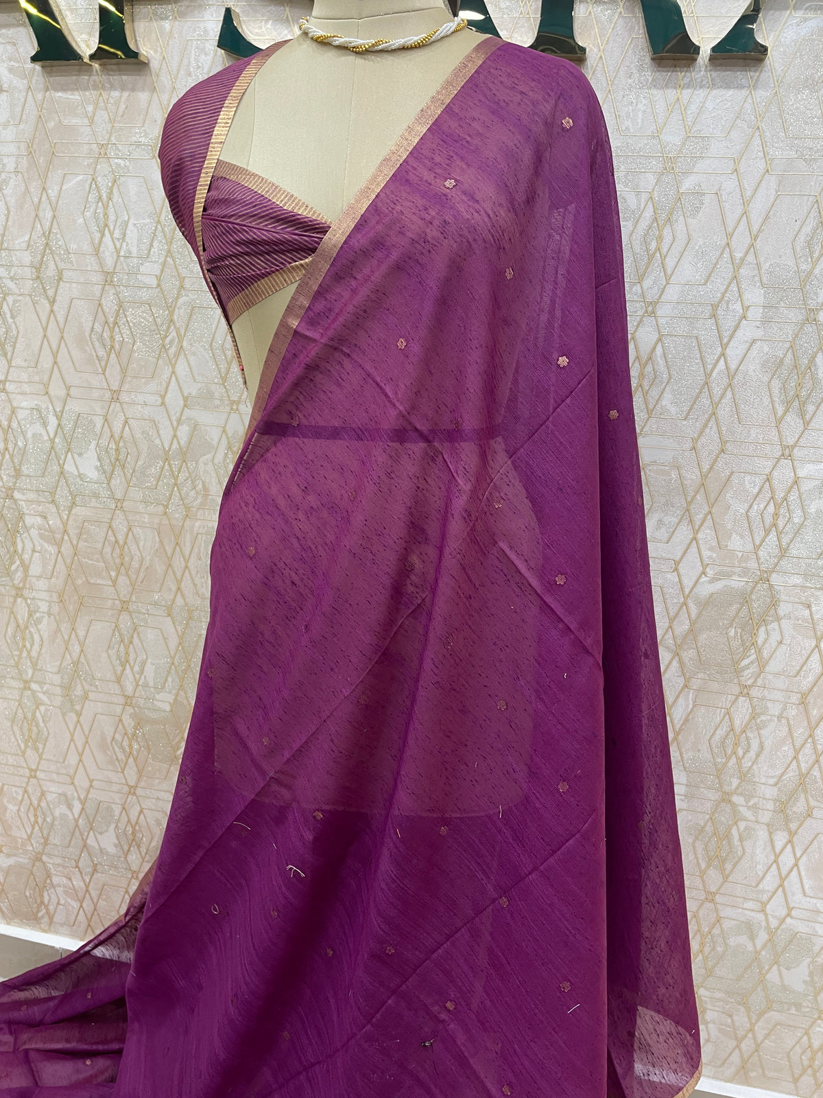 Wine Jute Linen Sequence Saree 28
