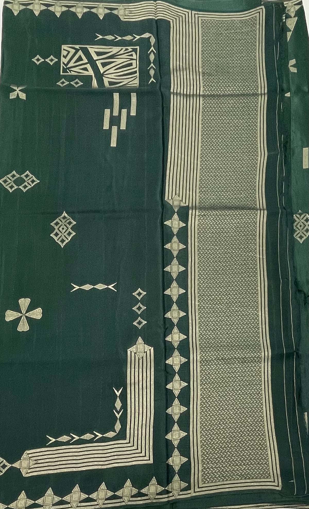 Bottle Green Chiniya Crepe Saree 29
