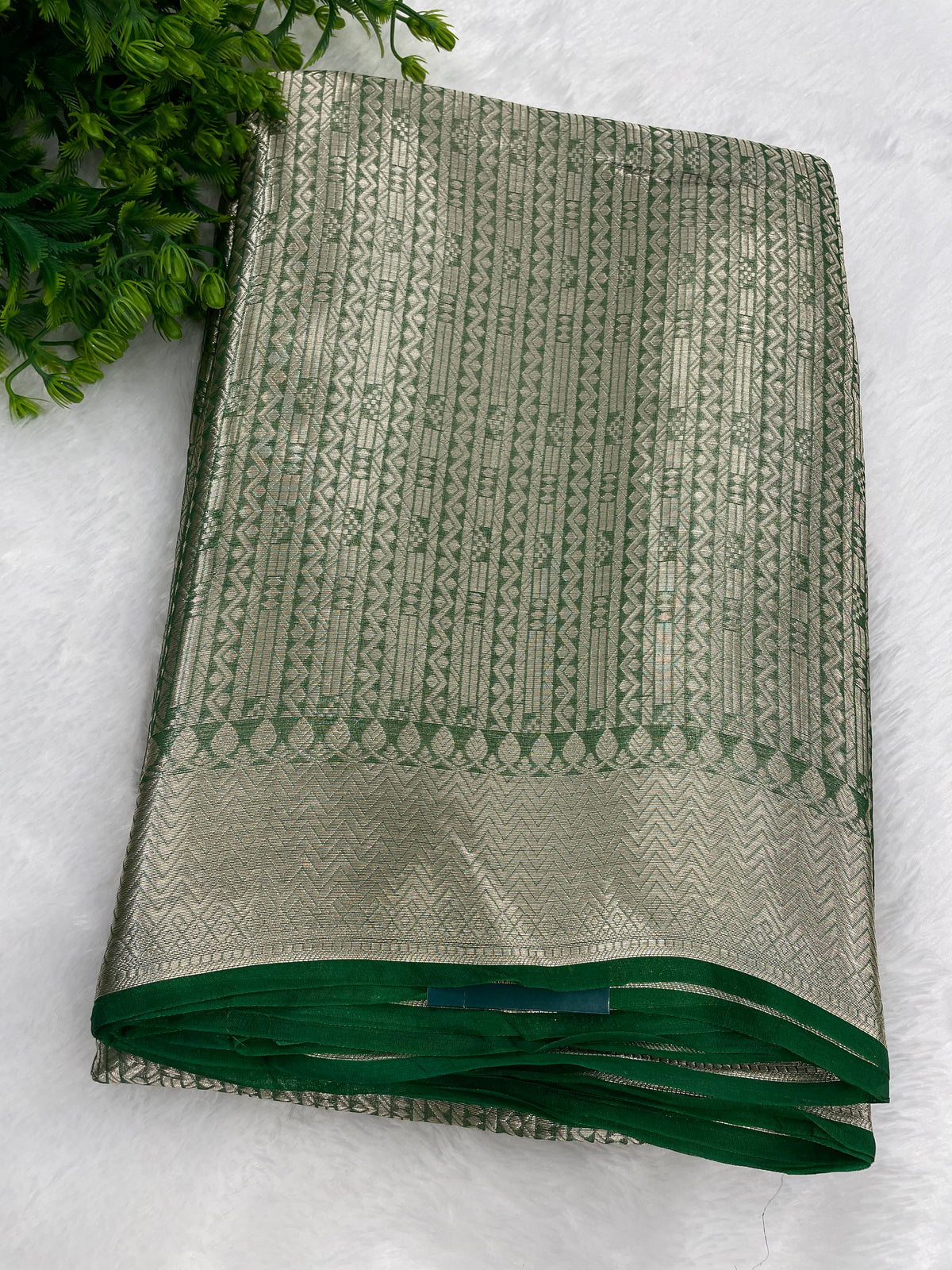 Silver n Green Pure Tissue Brocade Saree 11
